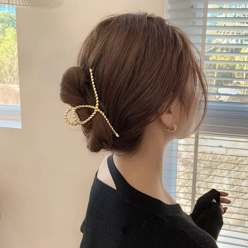 Metal Geometric Hair Claw Crab Hairpins Fashion Cross Hair Clips Barrettes Women Girls Korean Ponytail Clip Hair Accessories